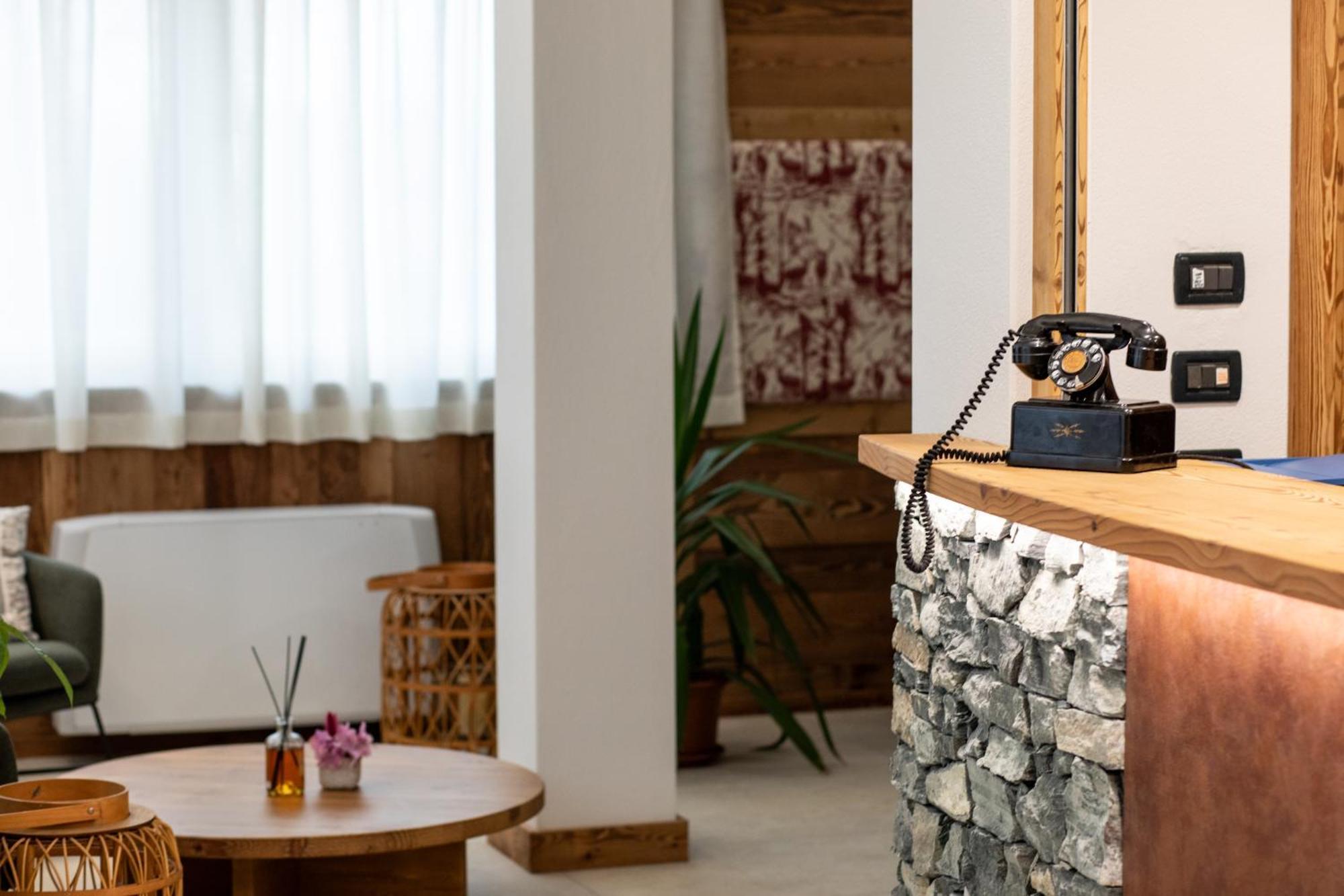 La Primula Otel Borgo San Dalmazzo Dış mekan fotoğraf